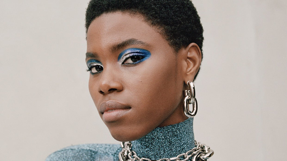 Née à Paris, la collection Rabanne Makeup est disponible